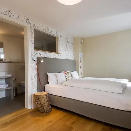 Berghaus Freiburg - Auf Dem Schauinsland